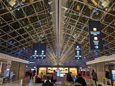 paris airport layover guide